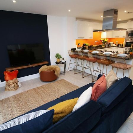 Bath Luxury City Centre 4 Bedroom Townhouse, Sleeps 8, Easy Parking, Private Courtyard Garden, By Empower Homes Exterior foto