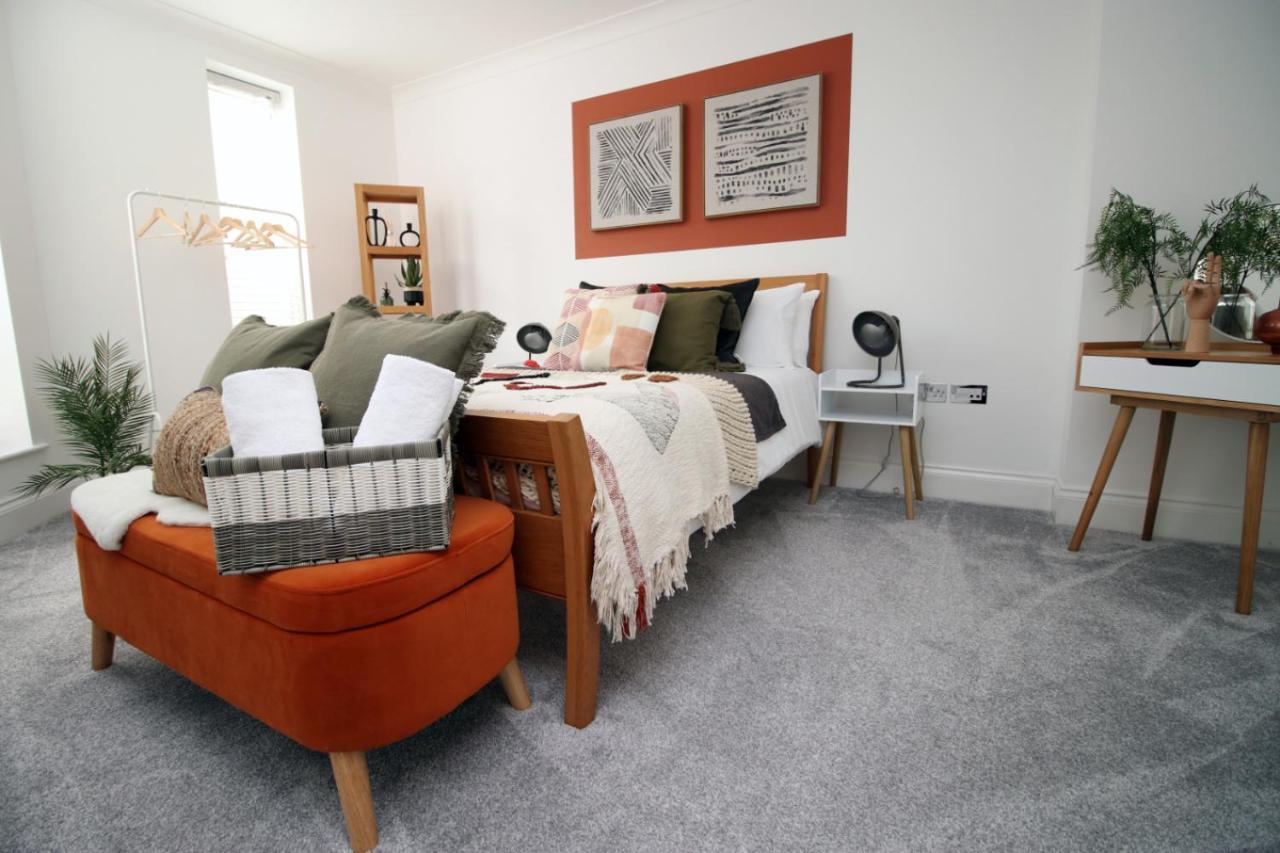 Bath Luxury City Centre 4 Bedroom Townhouse, Sleeps 8, Easy Parking, Private Courtyard Garden, By Empower Homes Exterior foto