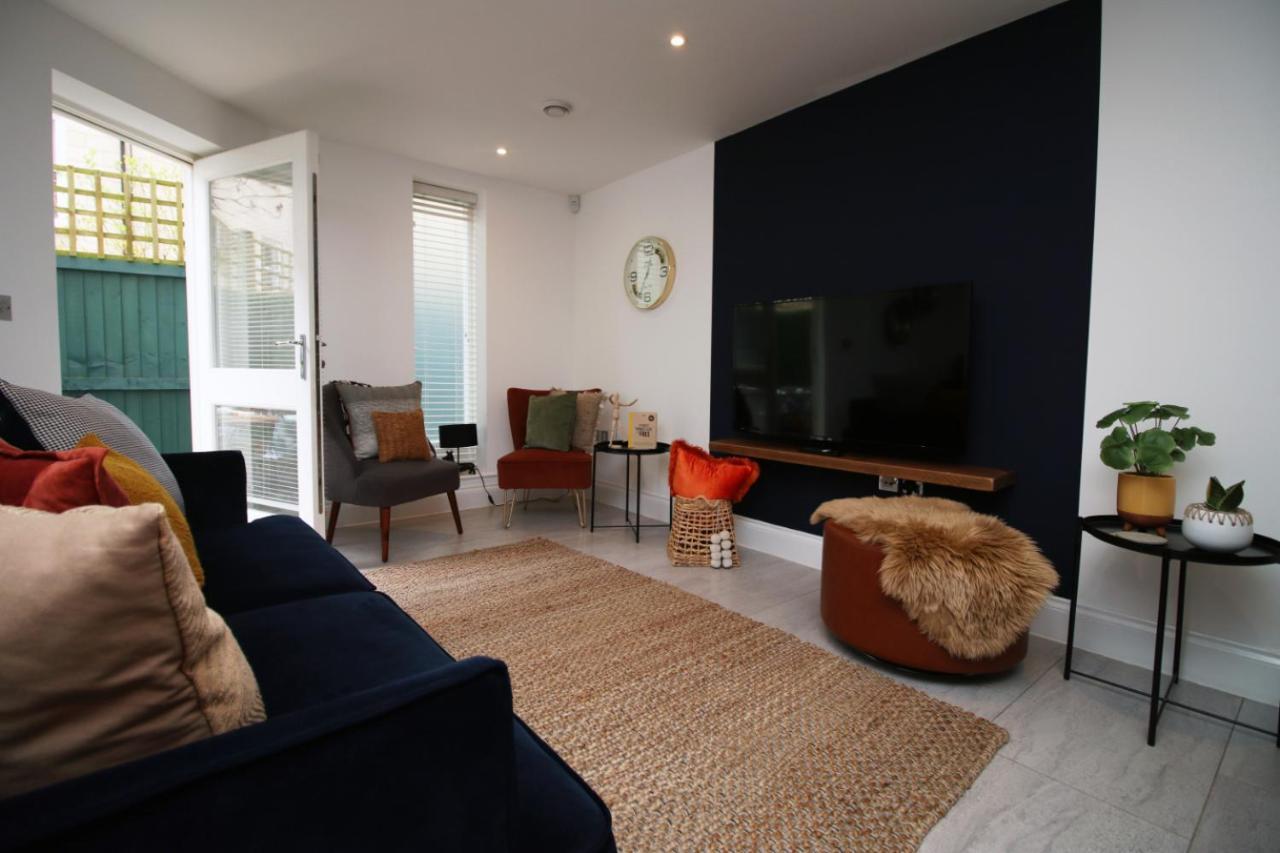 Bath Luxury City Centre 4 Bedroom Townhouse, Sleeps 8, Easy Parking, Private Courtyard Garden, By Empower Homes Exterior foto