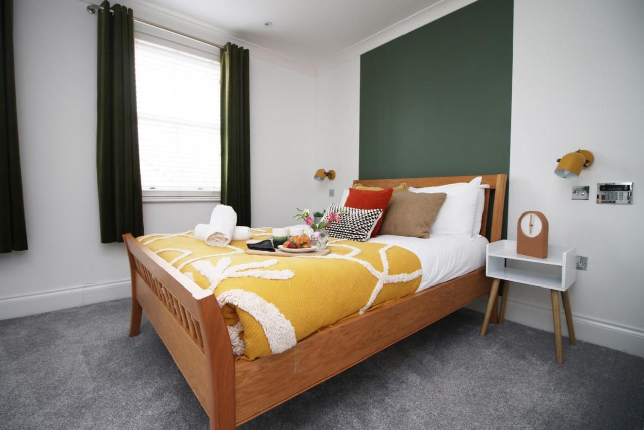 Bath Luxury City Centre 4 Bedroom Townhouse, Sleeps 8, Easy Parking, Private Courtyard Garden, By Empower Homes Exterior foto