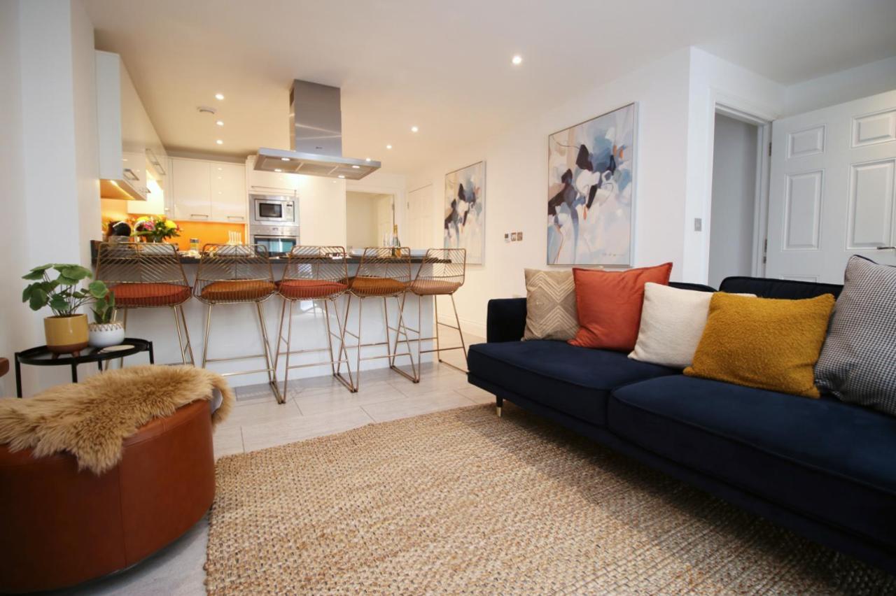 Bath Luxury City Centre 4 Bedroom Townhouse, Sleeps 8, Easy Parking, Private Courtyard Garden, By Empower Homes Exterior foto